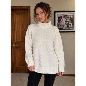 Moth by Anthropologie Cream Popcorn Knit Turtleneck Sweater Small Boucle‎ Raglan